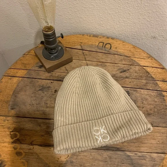 Calvin Klein Taupe Ribbed Beanie - Picture 1 of 2